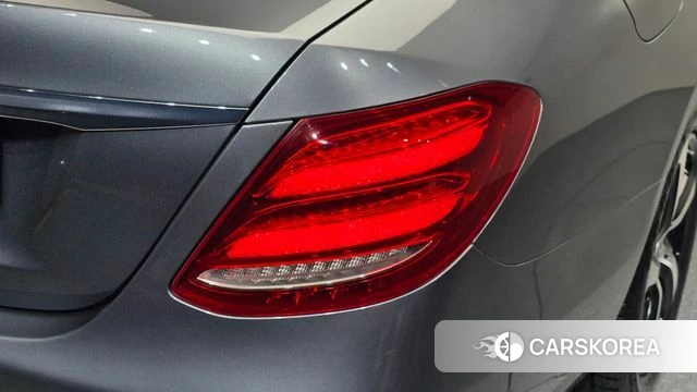 Mercedes-Benz E-Class W213 id 4604658 из Кореи 15