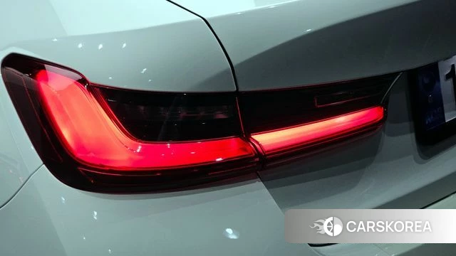 BMW 3 Series (G20) id 4302654 из Кореи 15