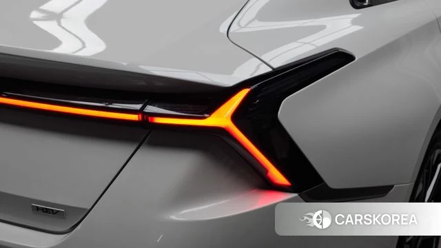 Kia The New K8 Hybrid id 4921256 из Кореи 15