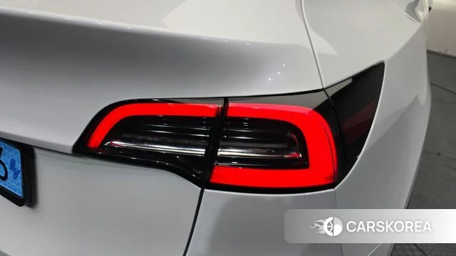Tesla Model Y id 4432804 из Кореи 15
