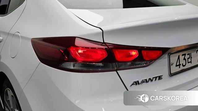 Hyundai Avante AD id 4605514 из Кореи 15