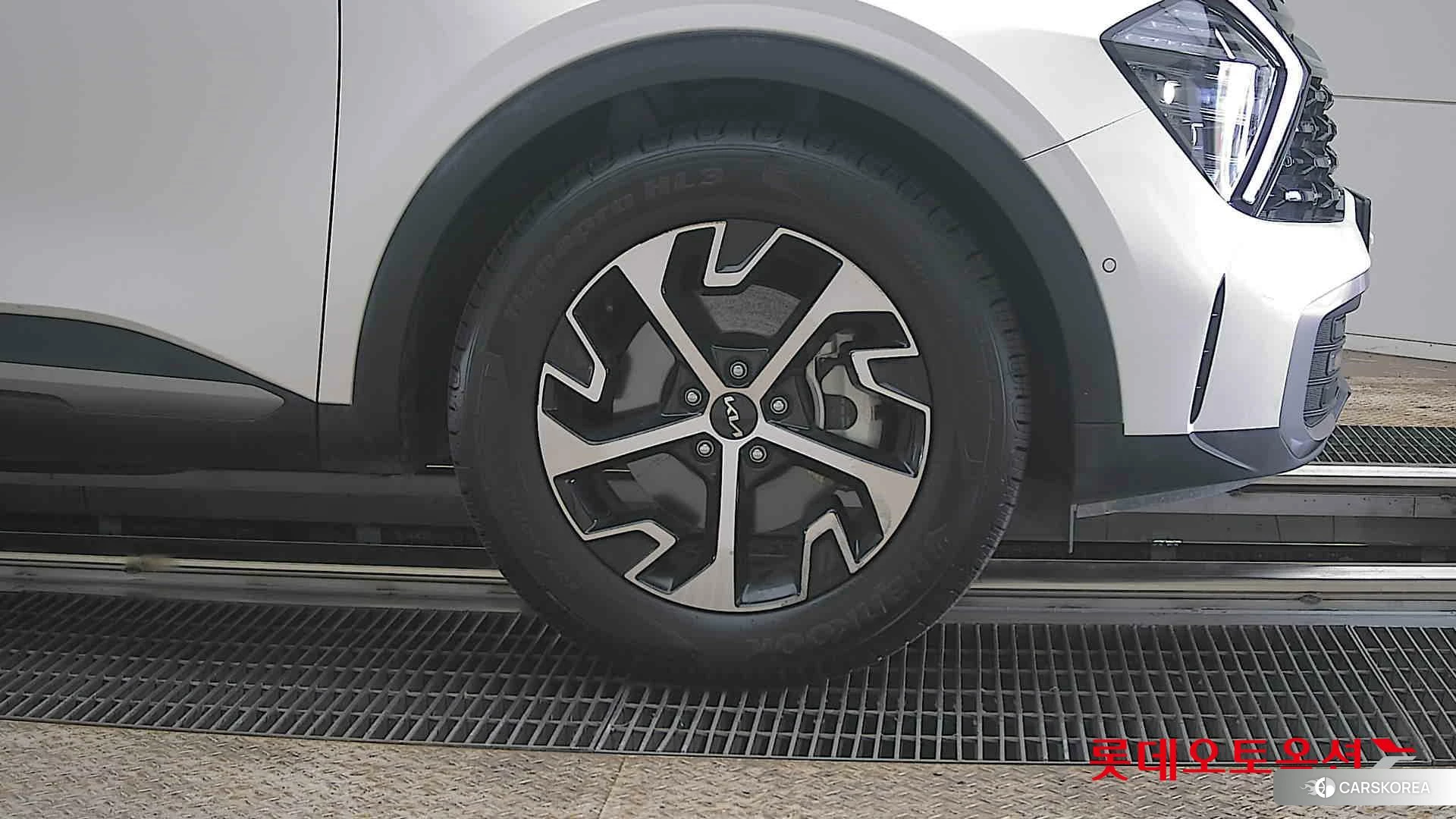 Kia Sportage Hybrid id 3875732 из Кореи 15