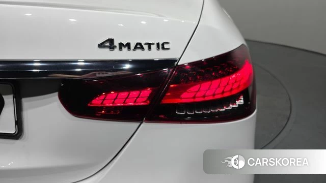 Mercedes-Benz E-Class W213 id 4609701 из Кореи 15