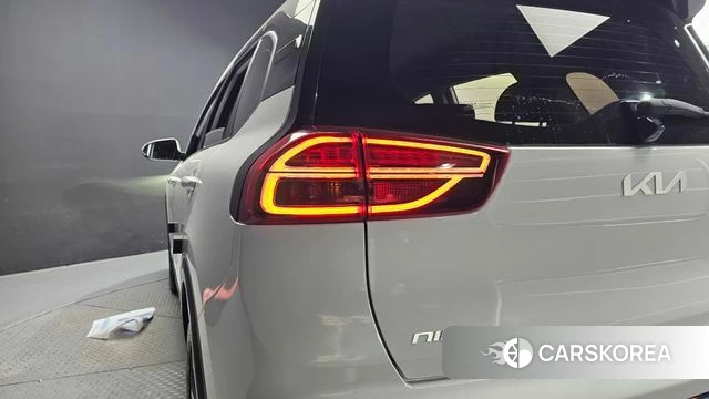 Kia Niro Plus id 4905775 из Кореи 15
