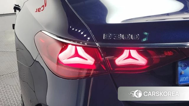 Mercedes-Benz E-Class W214 id 4778541 из Кореи 15