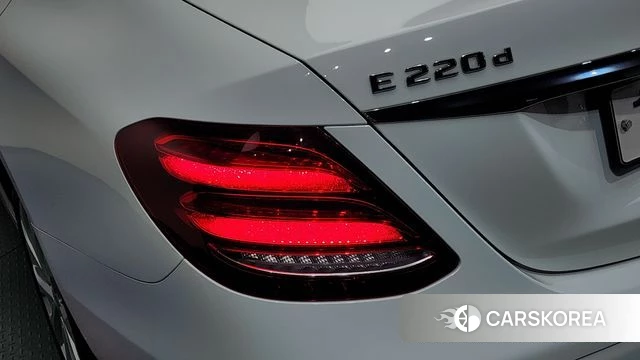 Mercedes-Benz E-Class W213 id 4722295 из Кореи 15