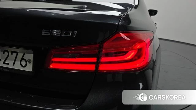 BMW 5 Series (G30) id 4304412 из Кореи 15