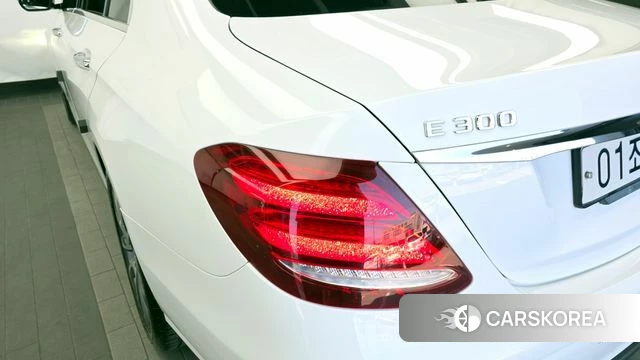 Mercedes-Benz E-Class W213 id 4363308 из Кореи 15