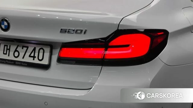 BMW 5 Series (G30) id 4675692 из Кореи 15