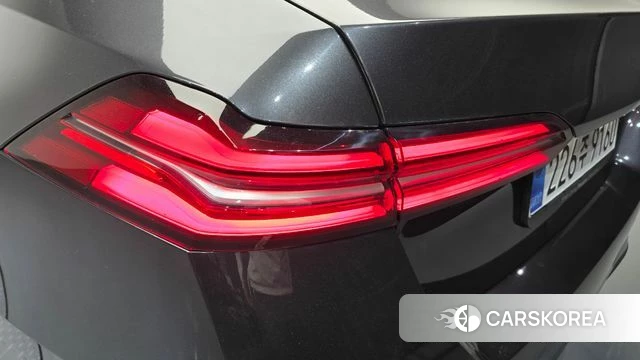 BMW 5 Series (G60) id 4222566 из Кореи 15