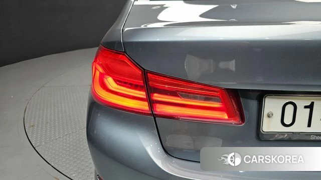 BMW 5 Series (G30) id 4459670 из Кореи 15