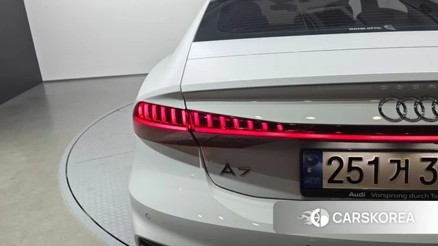 Audi A7 (4K) id 4446257 из Кореи 15