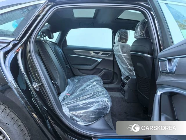 Audi A6L id 4274320 из Китая 15