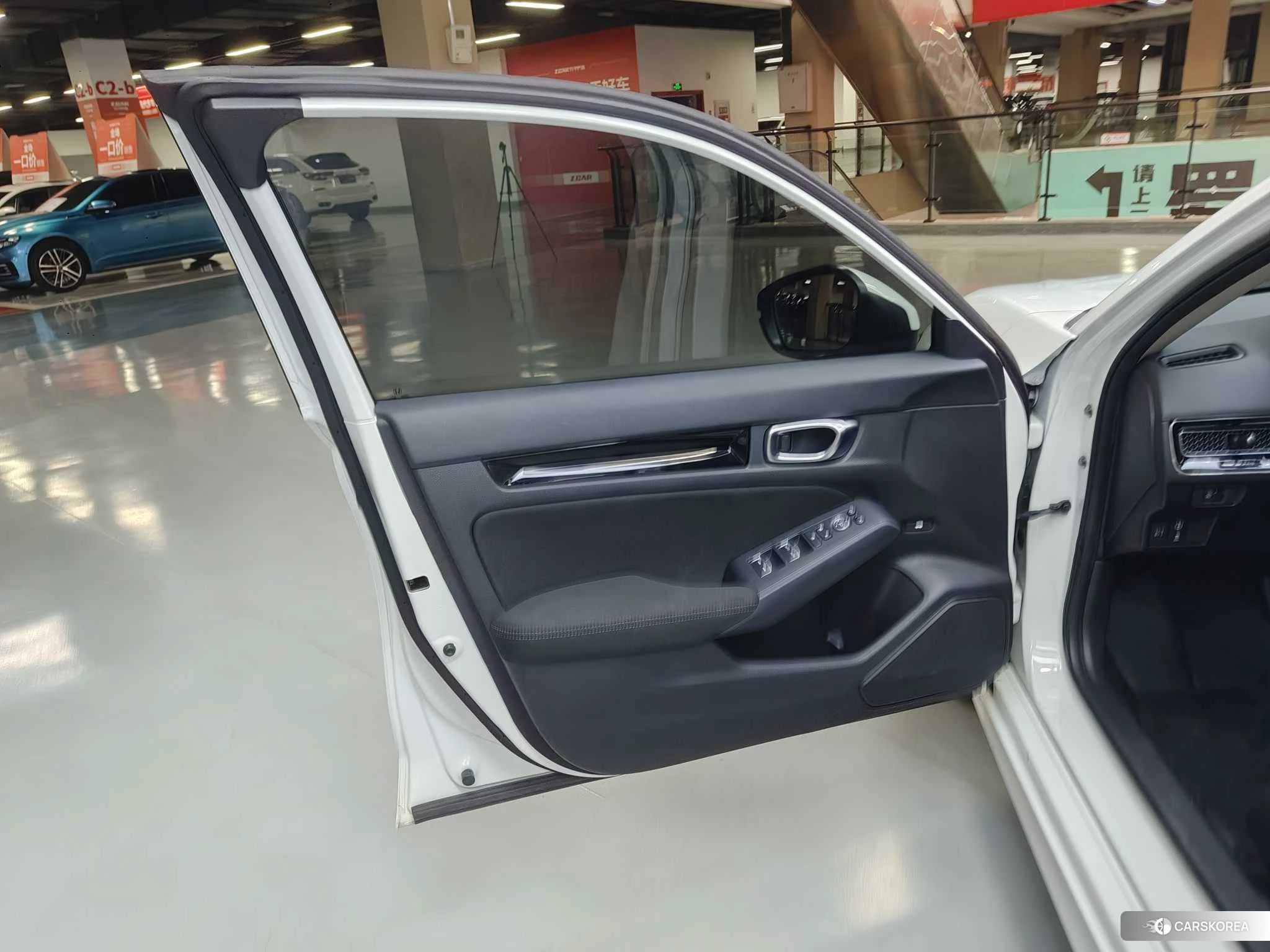 Honda Civic id 4486370 из Китая 15