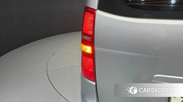 Hyundai The New Grand Starex id 4562236 из Кореи 15