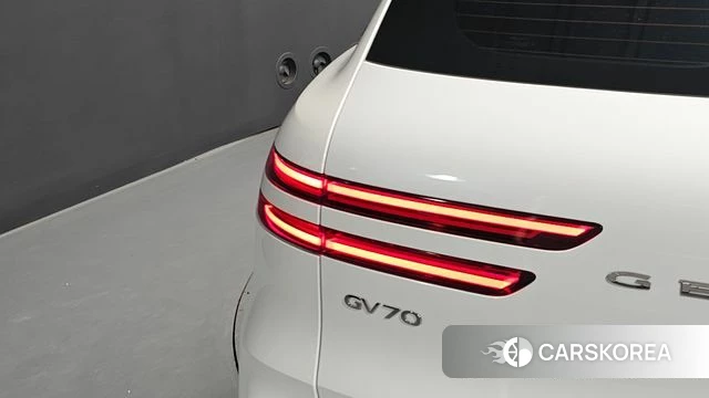 Genesis GV70 id 4590517 из Кореи 15