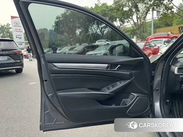 Honda Accord id 4301818 из Китая 15