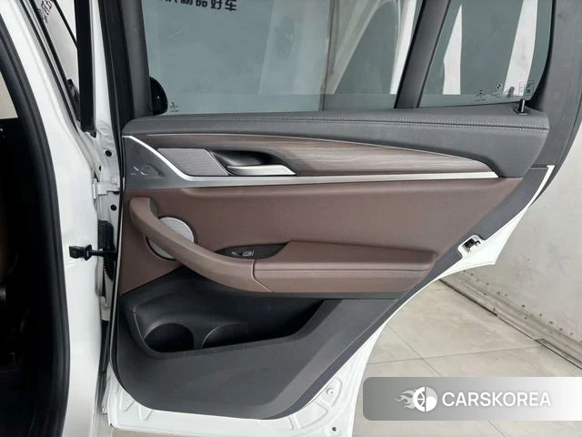 BMW X3 id 4365680 из Китая 15