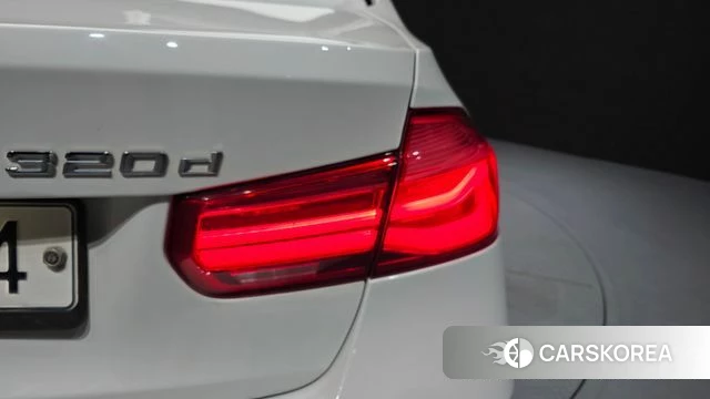 BMW 3 Series (F30) id 4672838 из Кореи 15