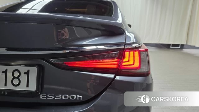 Lexus ES300h 7th generation id 4612579 из Кореи 15