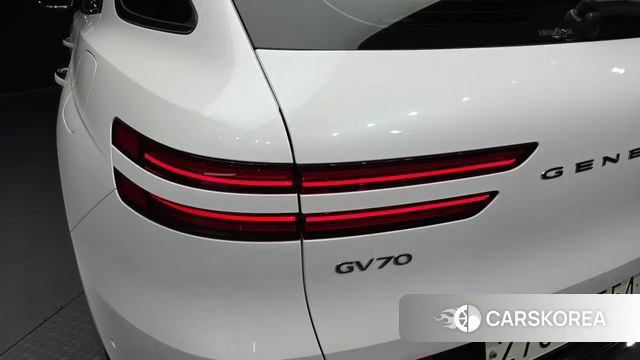 Genesis GV70 id 4196146 из Кореи 15