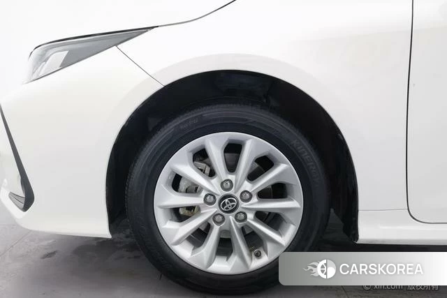 Toyota Corolla id 4301256 из Китая 15
