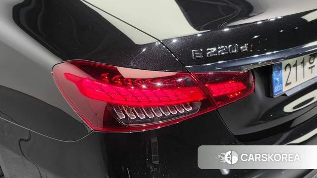Mercedes-Benz E-Class W213 id 4716760 из Кореи 15