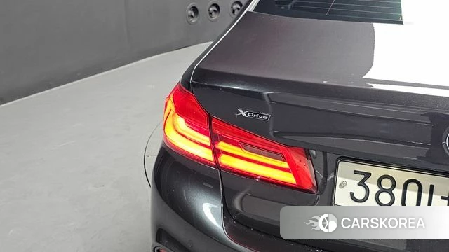 BMW 5 Series (G30) id 4604687 из Кореи 15