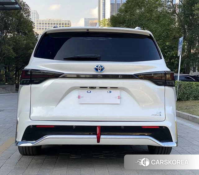 Toyota Saina id 4276945 из Китая 15
