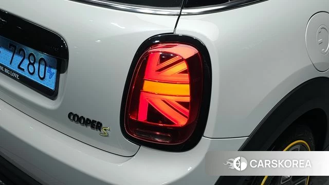 Mini Cooper Electric id 4316242 из Кореи 15
