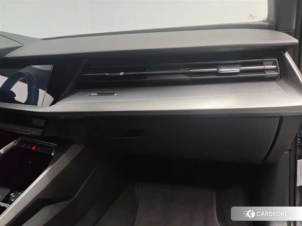 Audi A3 id 4570653 из Китая 15