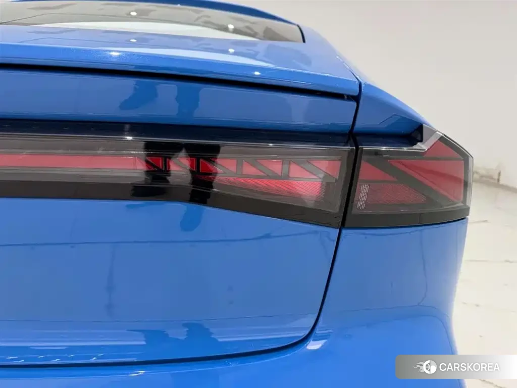 Chang'an Changan UNI-V id 4589122 из Китая 15