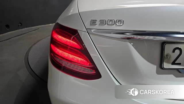 Mercedes-Benz E-Class W213 id 4294329 из Кореи 15