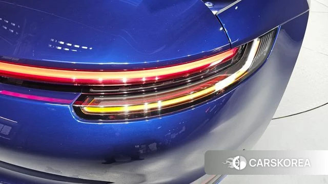 Porsche 911(992) id 4203061 из Кореи 15