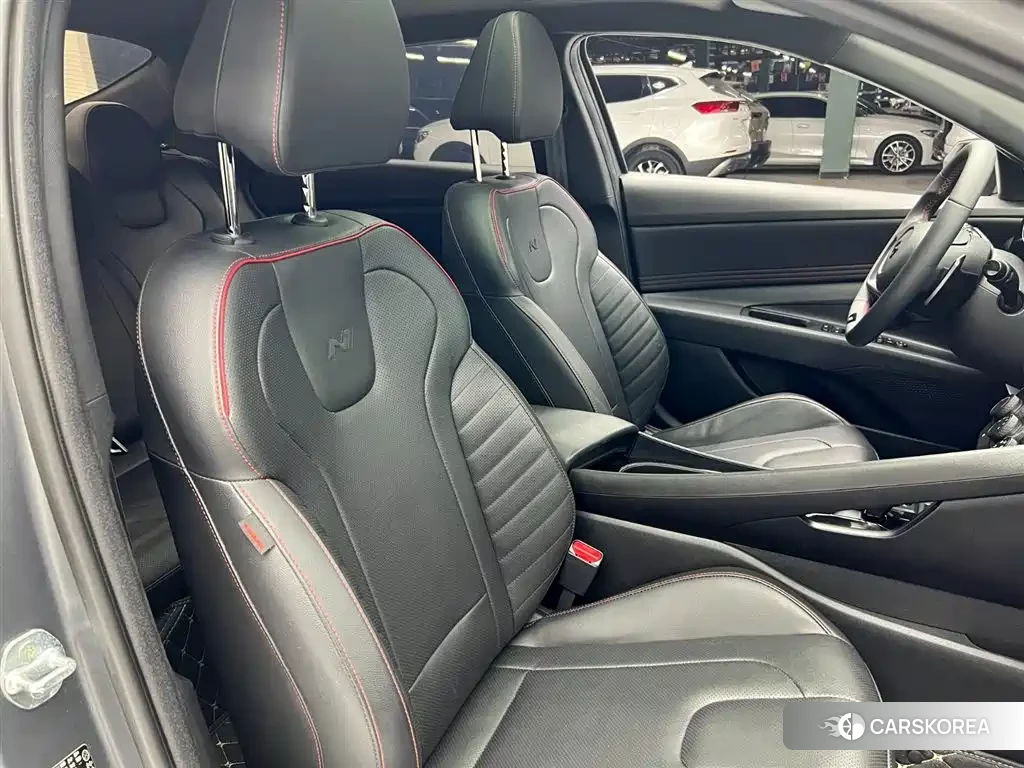 Hyundai Elantra id 4669260 из Китая 15