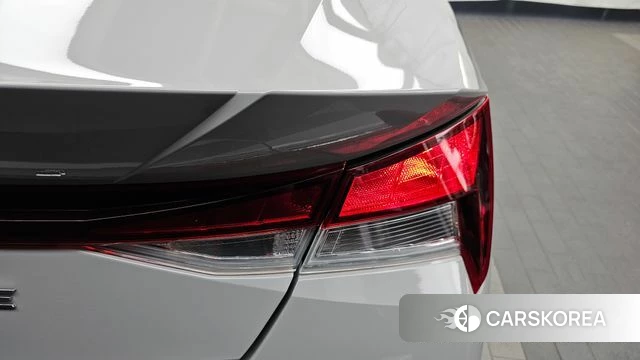 Hyundai Avante Hybrid (CN7) id 4636314 из Кореи 15