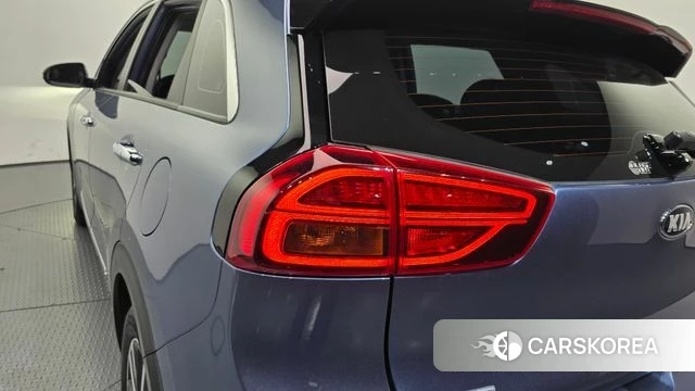 Kia The New Niro id 4339418 из Кореи 15