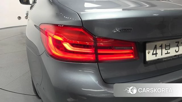 BMW 5 Series (G30) id 4620271 из Кореи 15