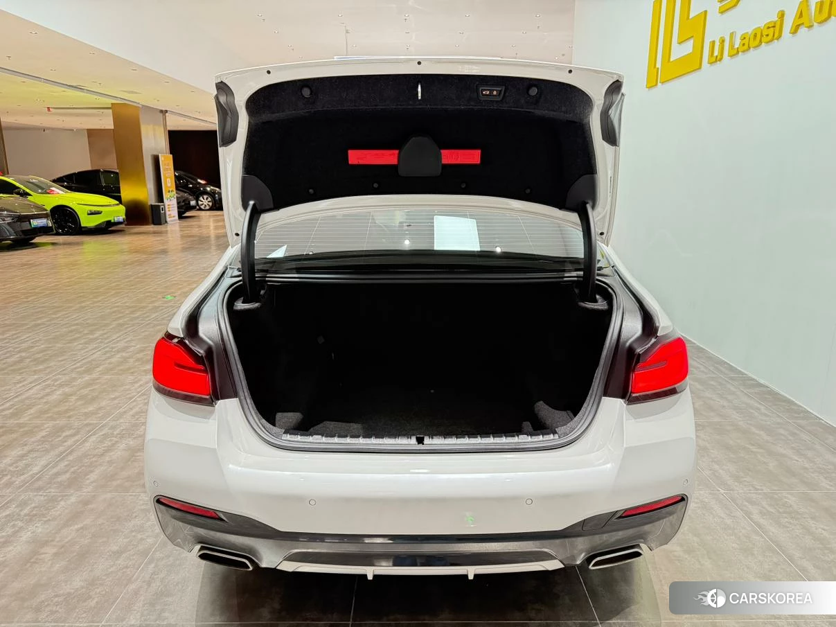 BMW 5 series id 4426909 из Китая 15