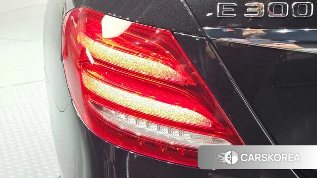 Mercedes-Benz E-Class W213 id 4638287 из Кореи 15
