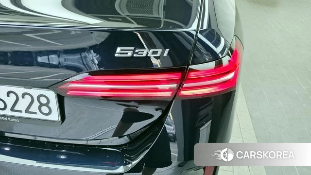 BMW 5 Series (G60) id 4394386 из Кореи 15