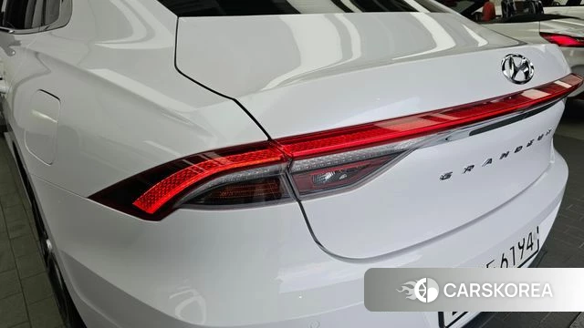 Hyundai The New Grandeur IG id 4310366 из Кореи 15