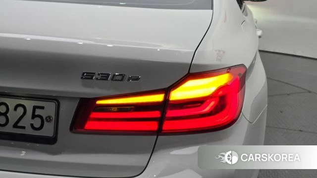 BMW 5 Series (G30) id 4536013 из Кореи 15