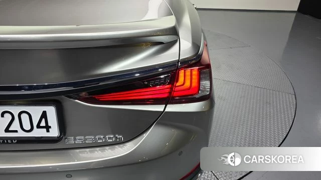 Lexus ES300h 7th generation id 4427157 из Кореи 15