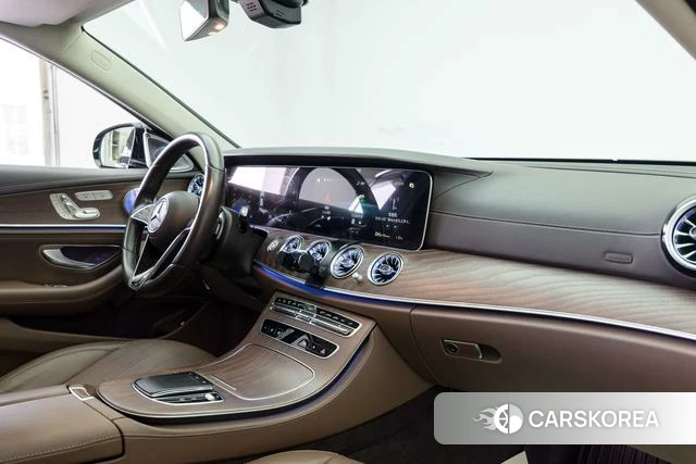 Mercedes-Benz E-class id 4254501 из Китая 15