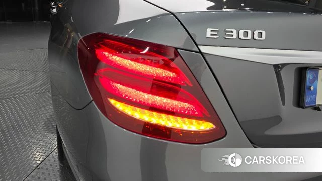 Mercedes-Benz E-Class W213 id 4703052 из Кореи 15