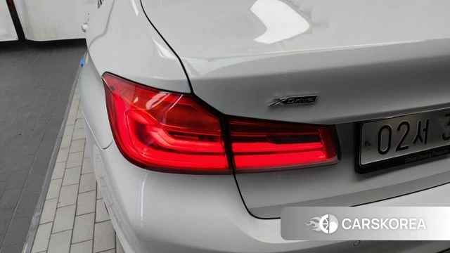 BMW 5 Series (G30) id 4430304 из Кореи 15
