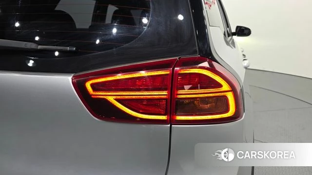 Kia Niro Plus id 4899022 из Кореи 15