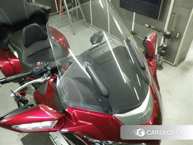 Honda GL1800 TOUR DCT id 4030592 из Японии 15