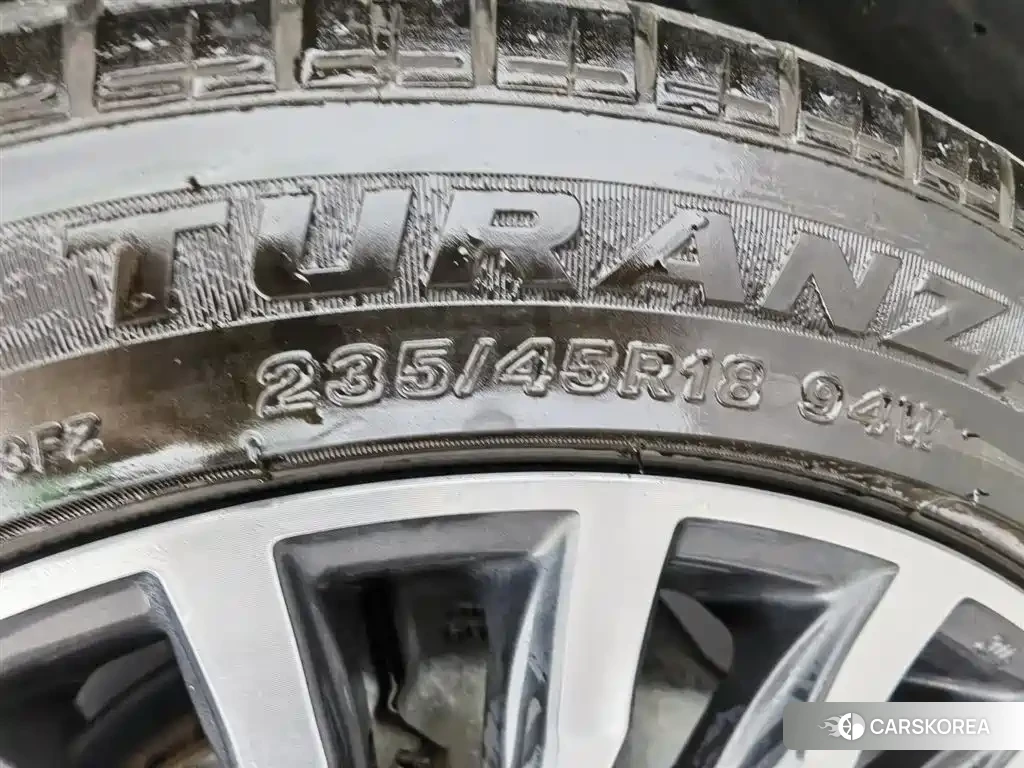Toyota Crown id 4576808 из Китая 15